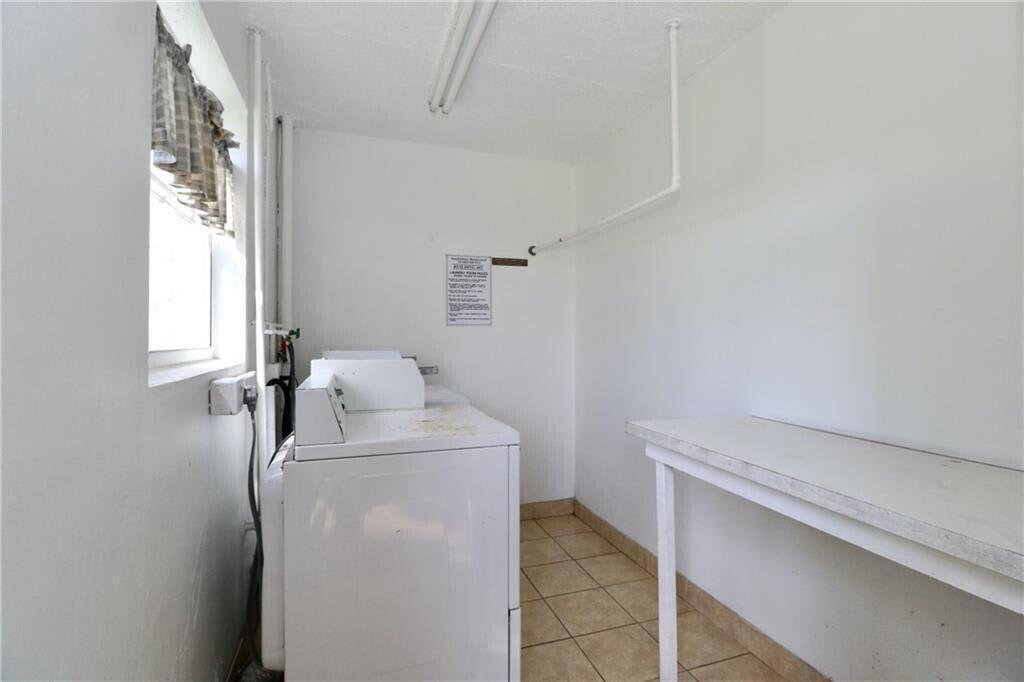 9915 Sandalfoot Boulevard – photo 3