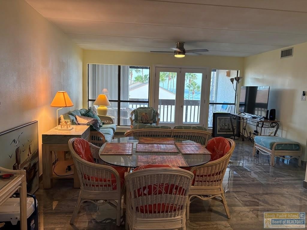 3113 Laguna Blvd. – photo 2