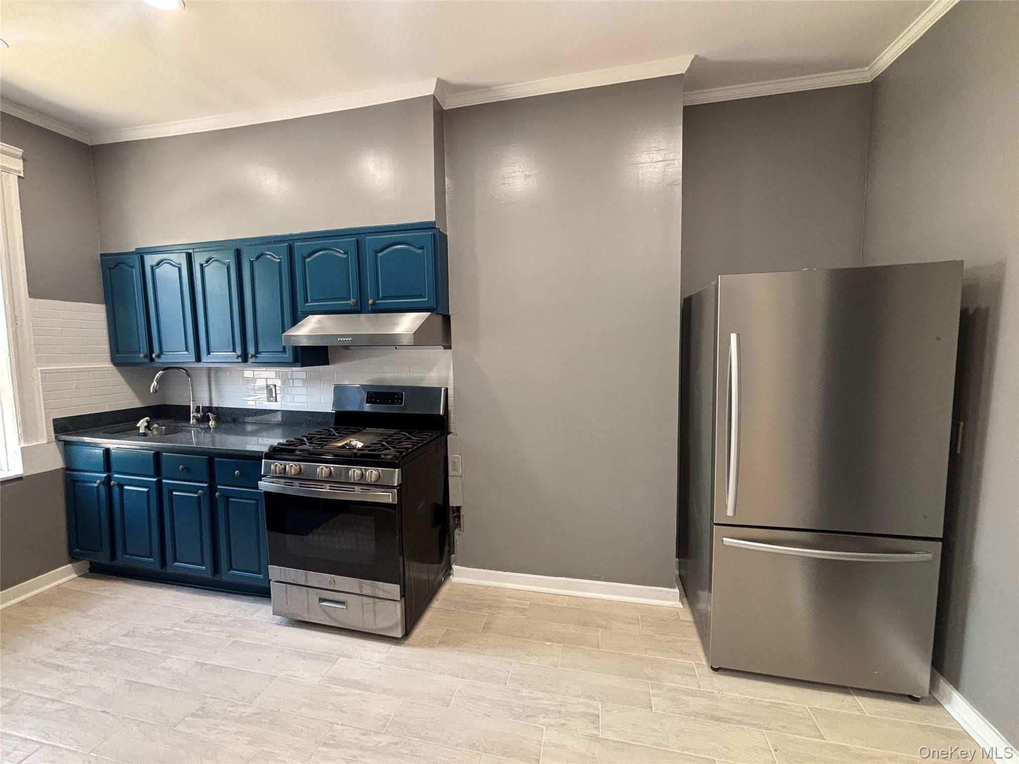 15 Nichols Avenue – photo 1
