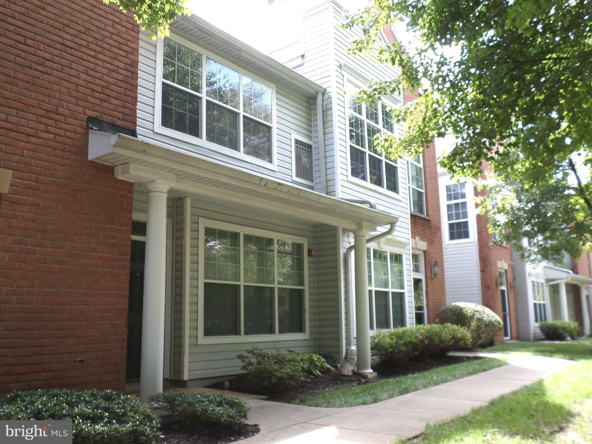 10808 WARFIELD Place – photo 2
