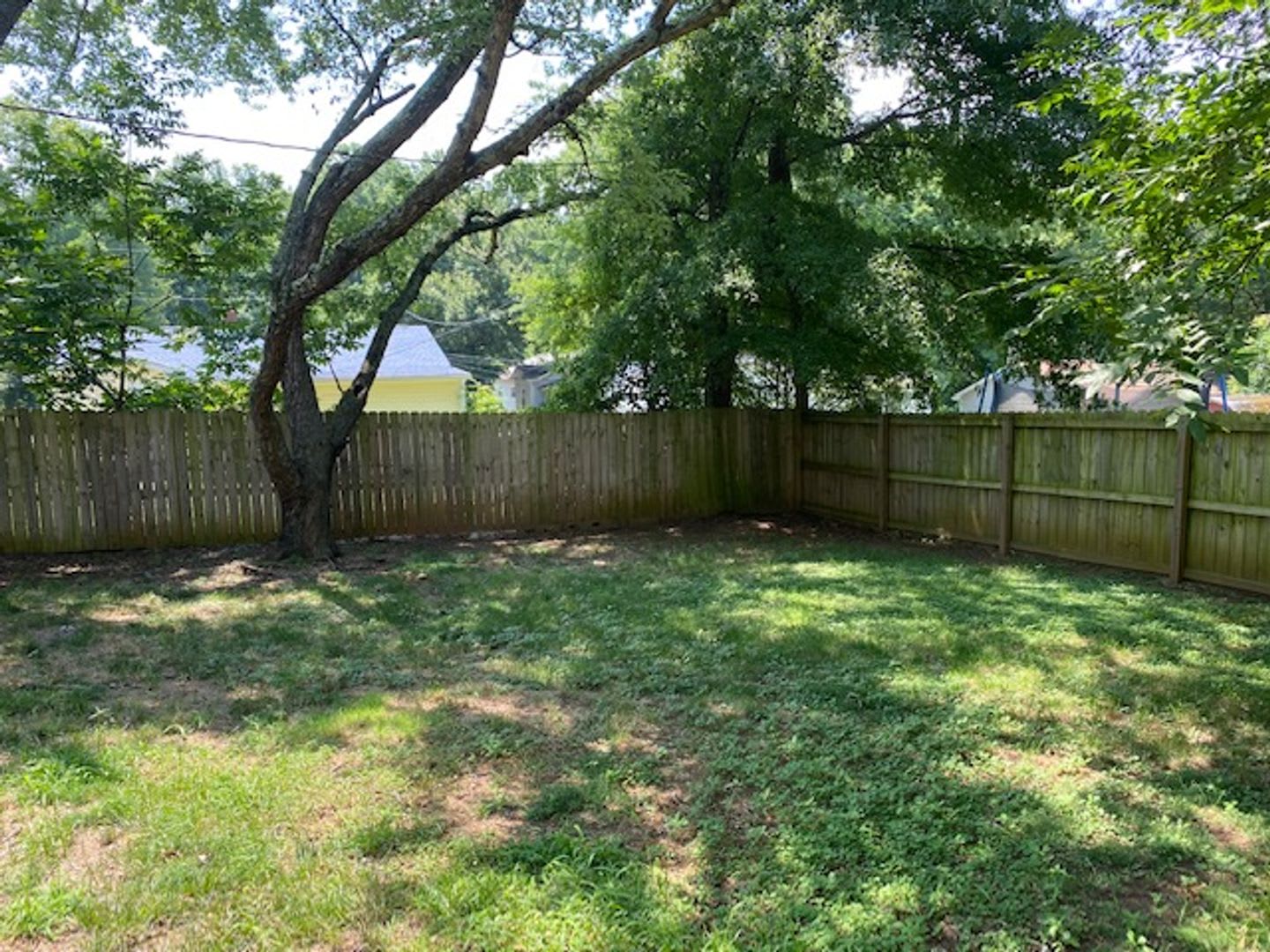 1/2 MO OFF SPECIAL 3 BED, 2 BATH -GARAGE-FENCE -5 MIN TO DOWTOWN CONCORD – photo 5