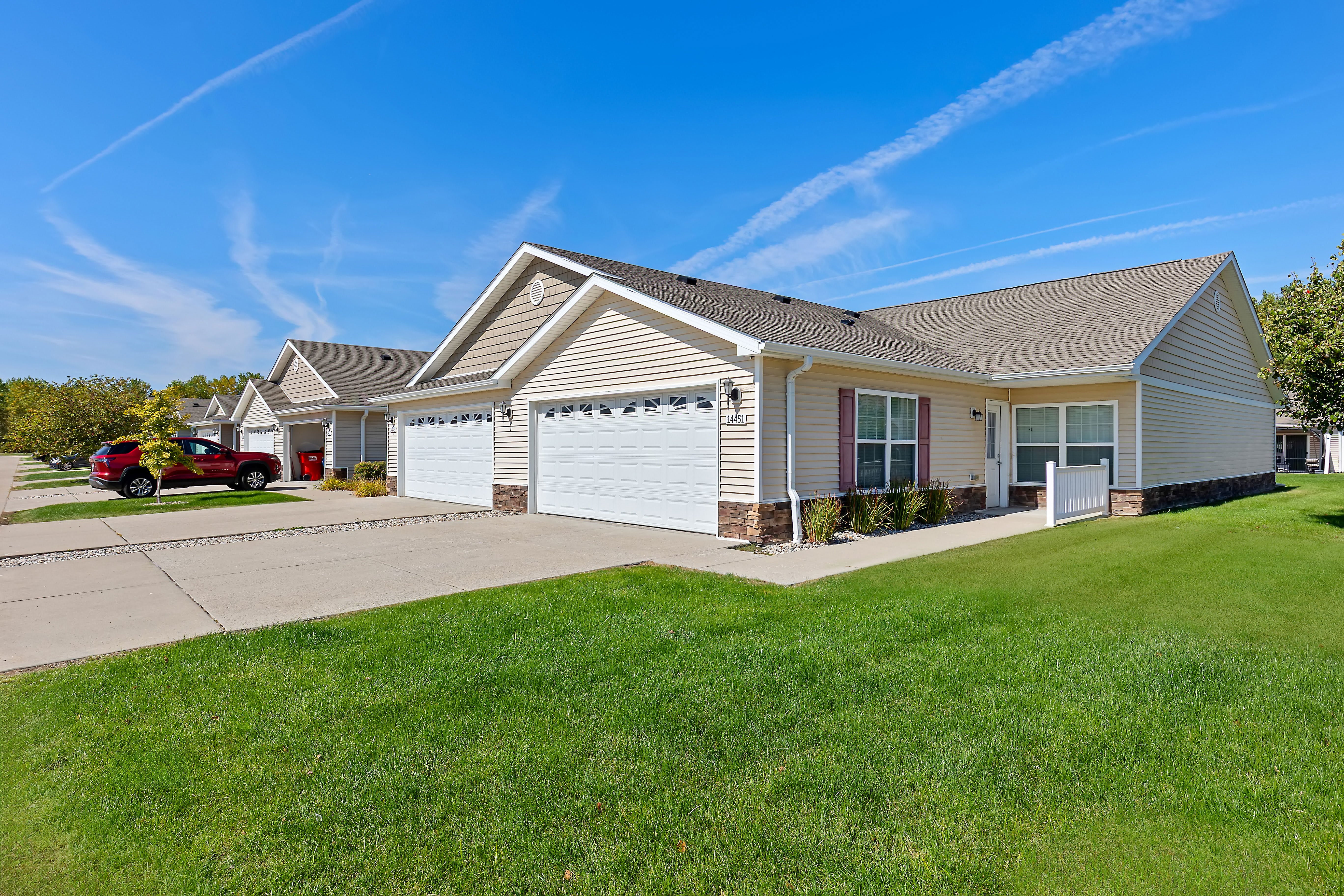 Redwood Shelby Township – photo 2