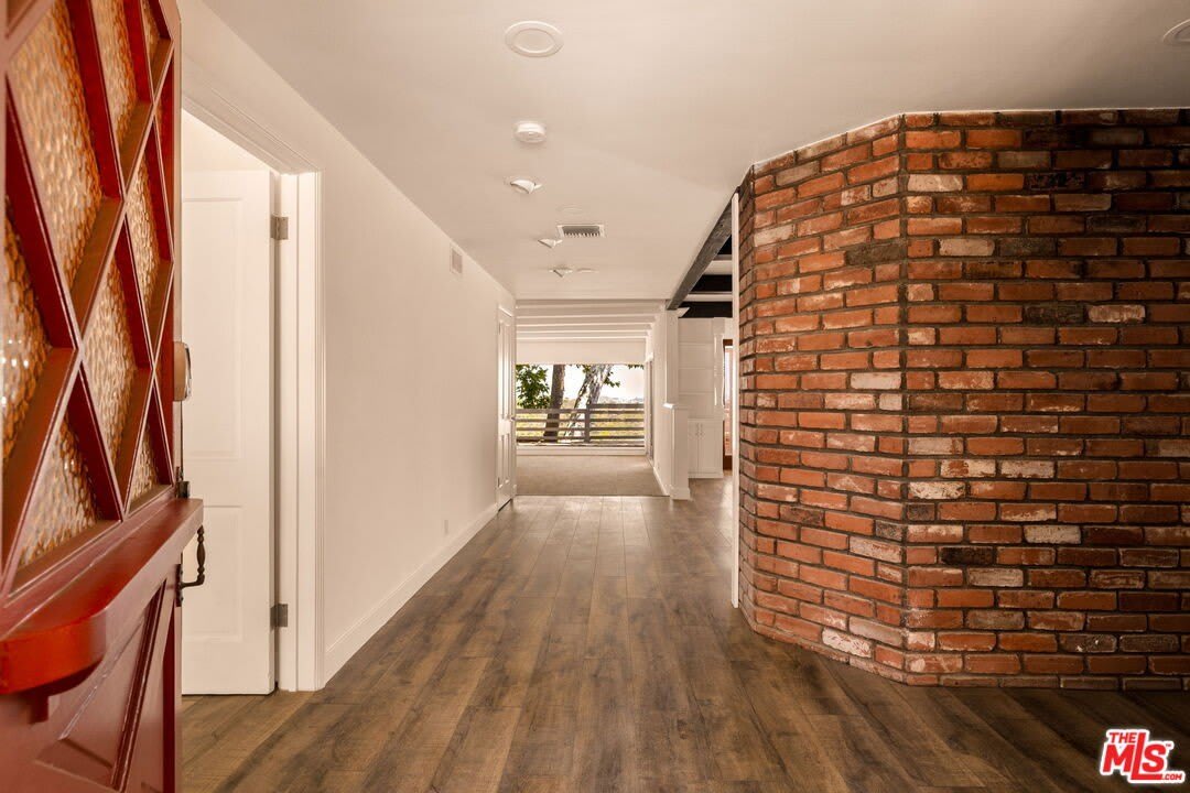 2158 Stradella Rd – photo 4