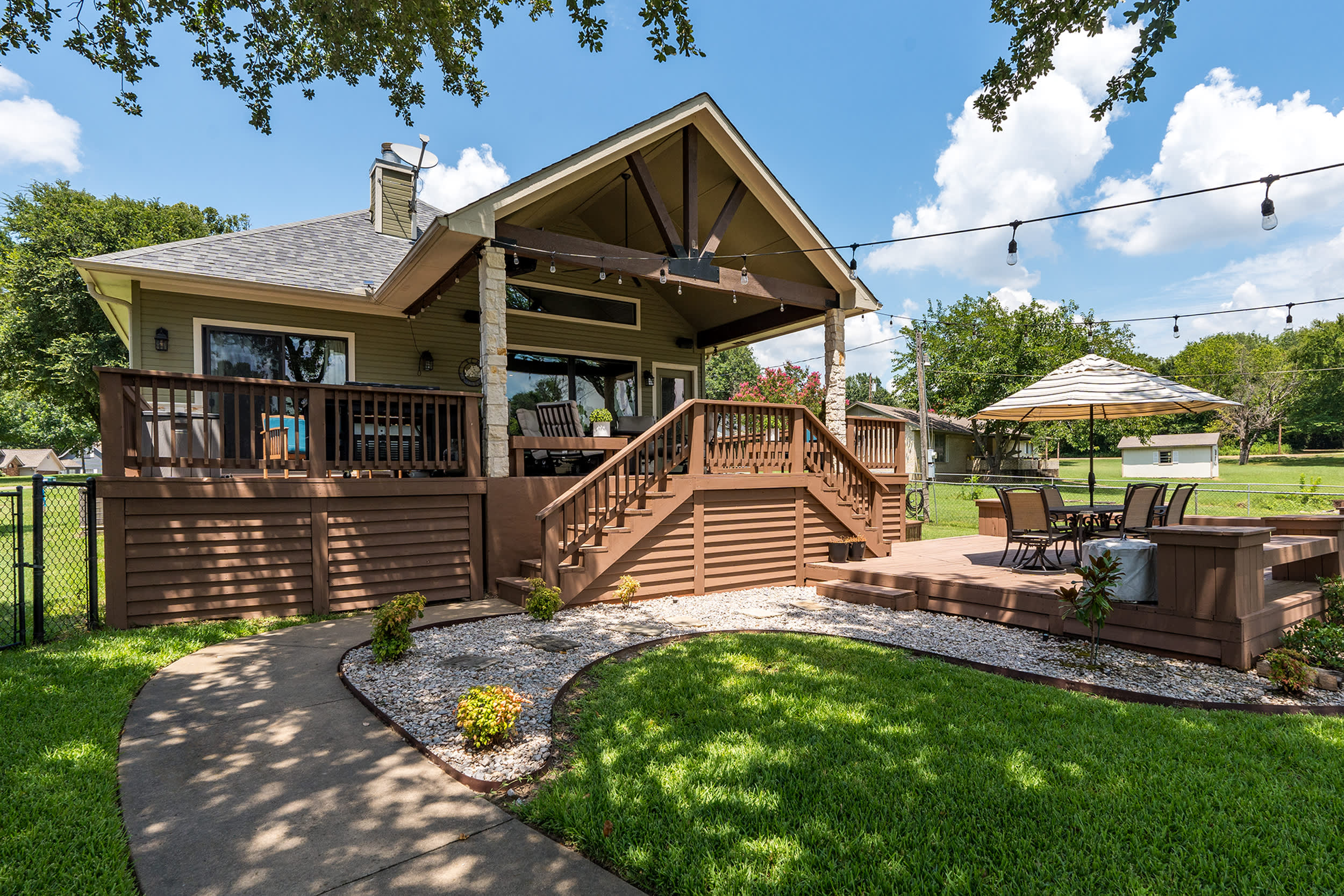 120 Excalibur Cir – photo 1
