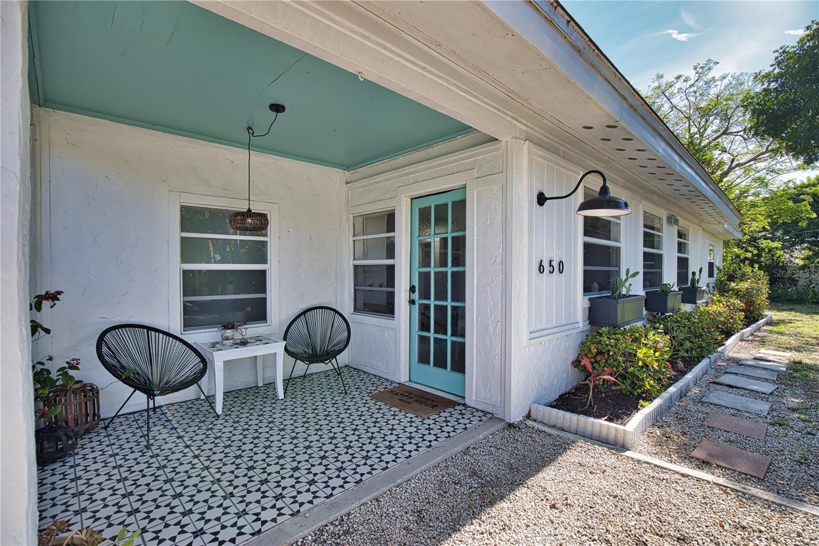 650 EDWARDS Street – photo 4