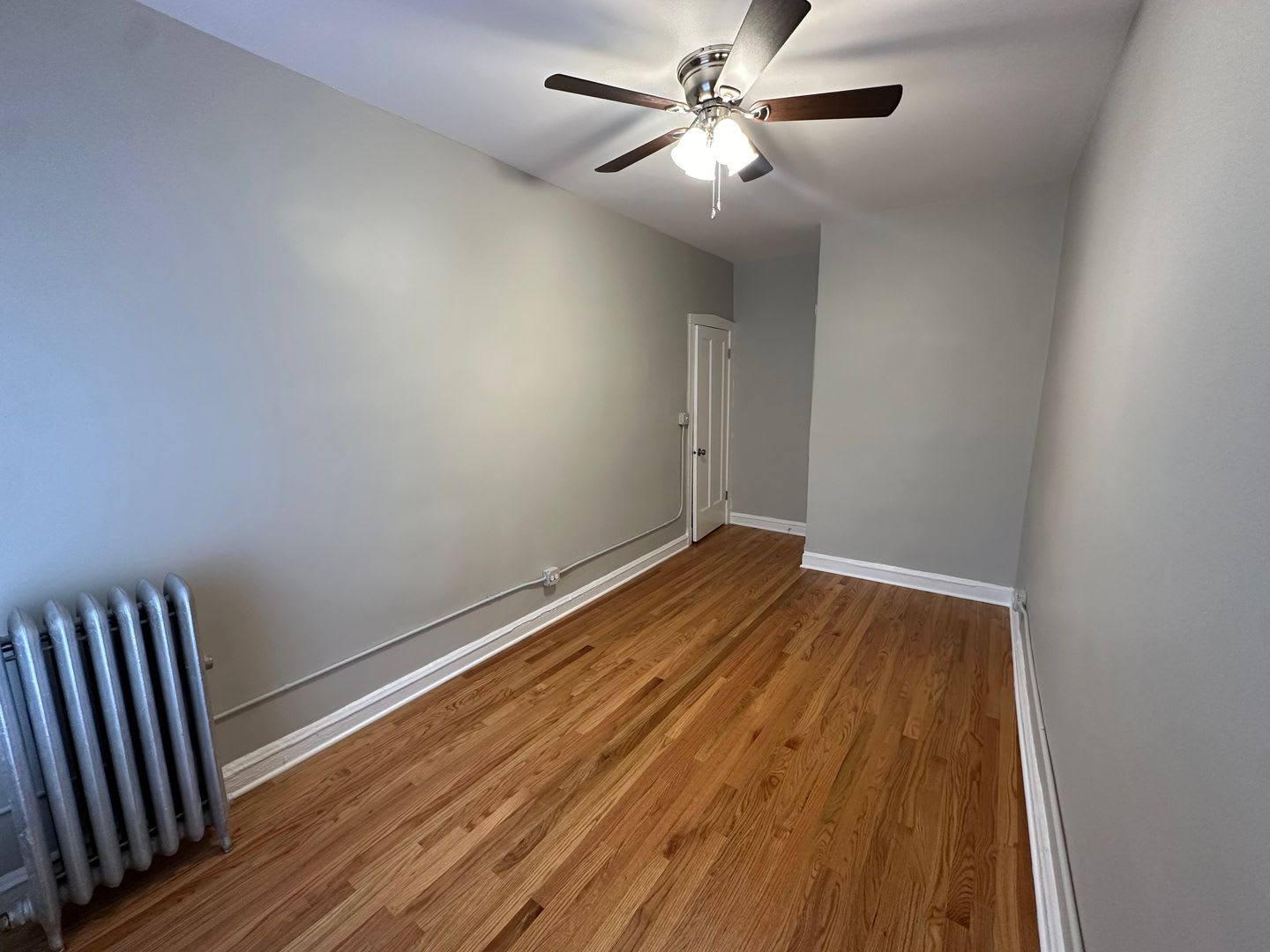 4902 N St Louis Ave – photo 4