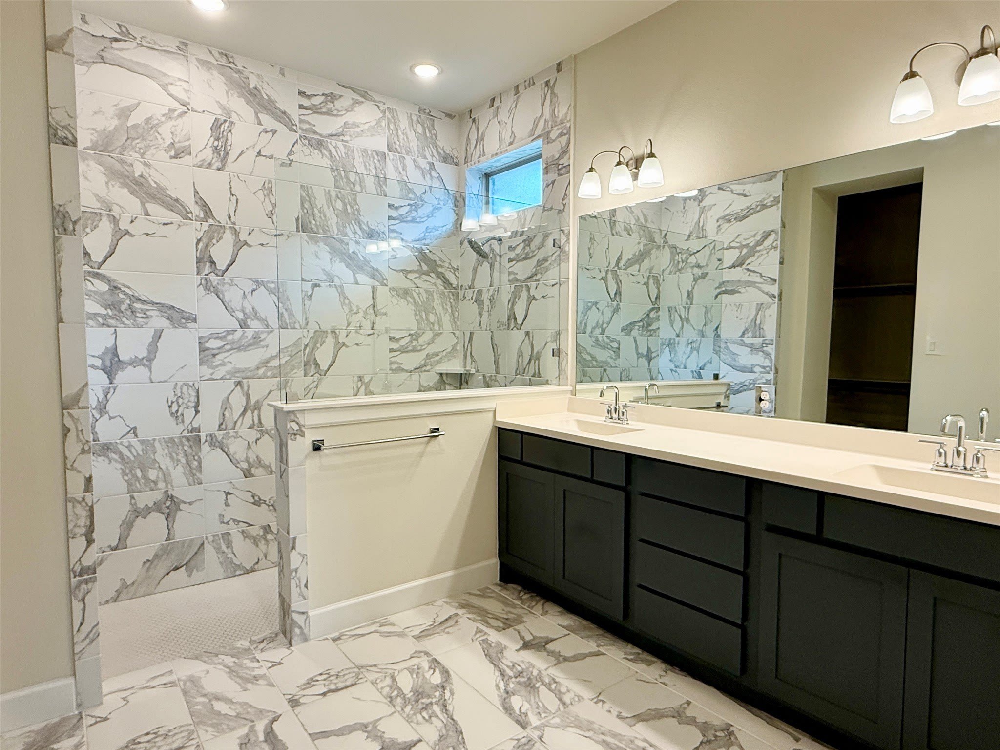 1804 Welker Drive – photo 4