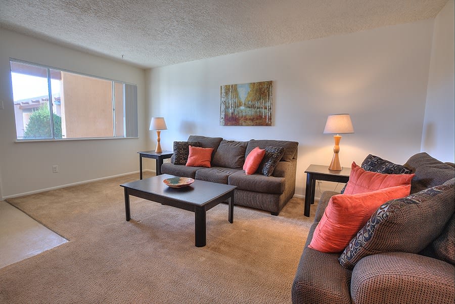 El Pueblo II Apartments – photo 1