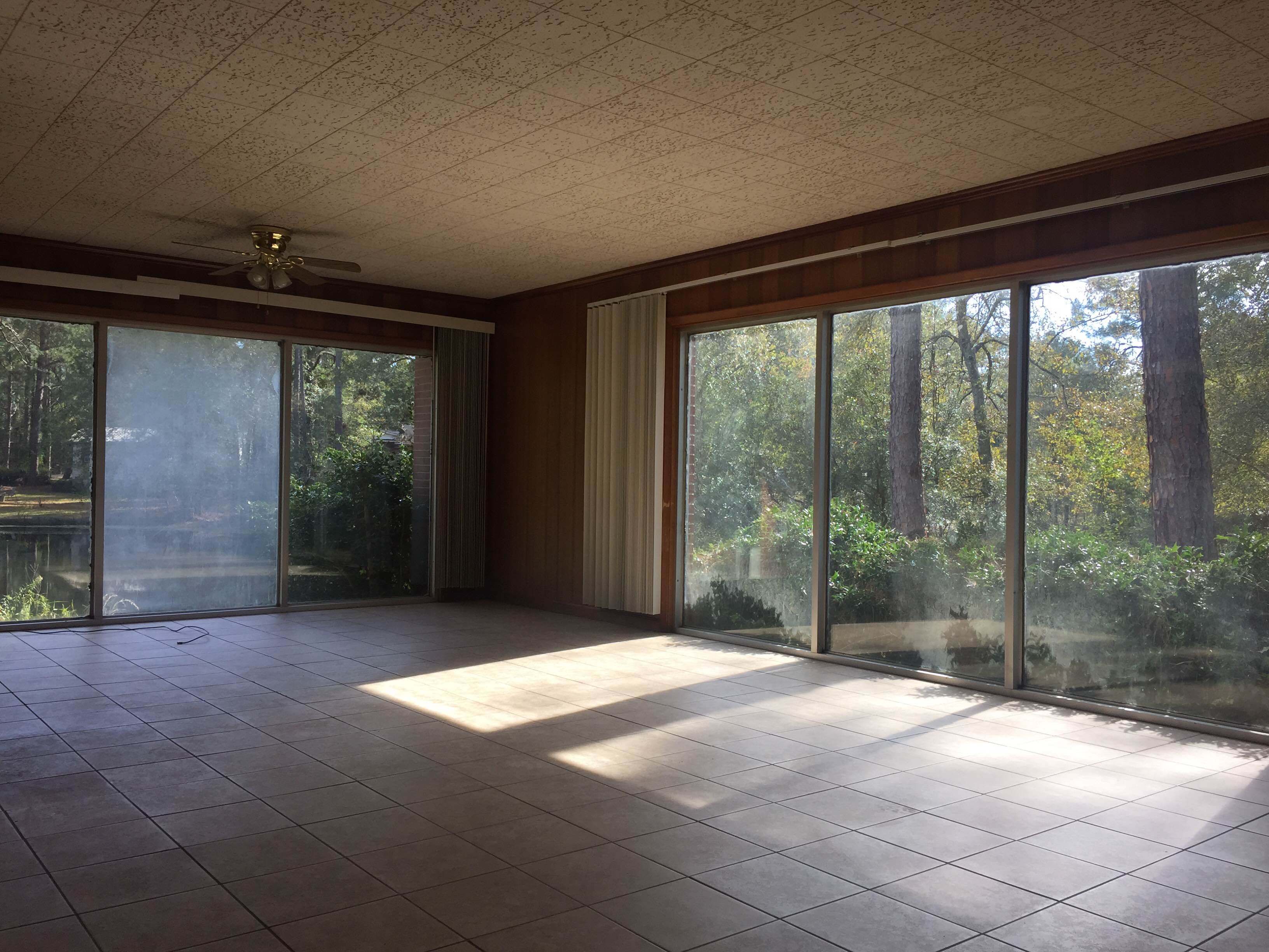 214 Circle Dr – photo 4