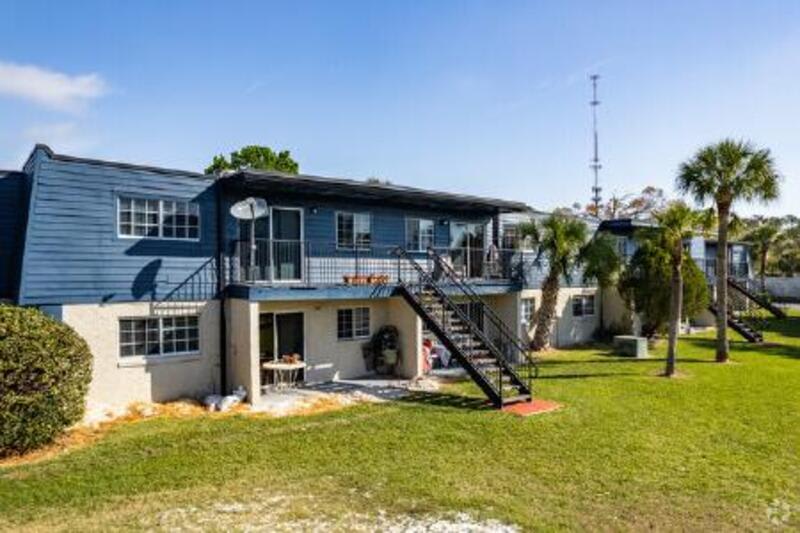 5319 Sumerset St – photo 4