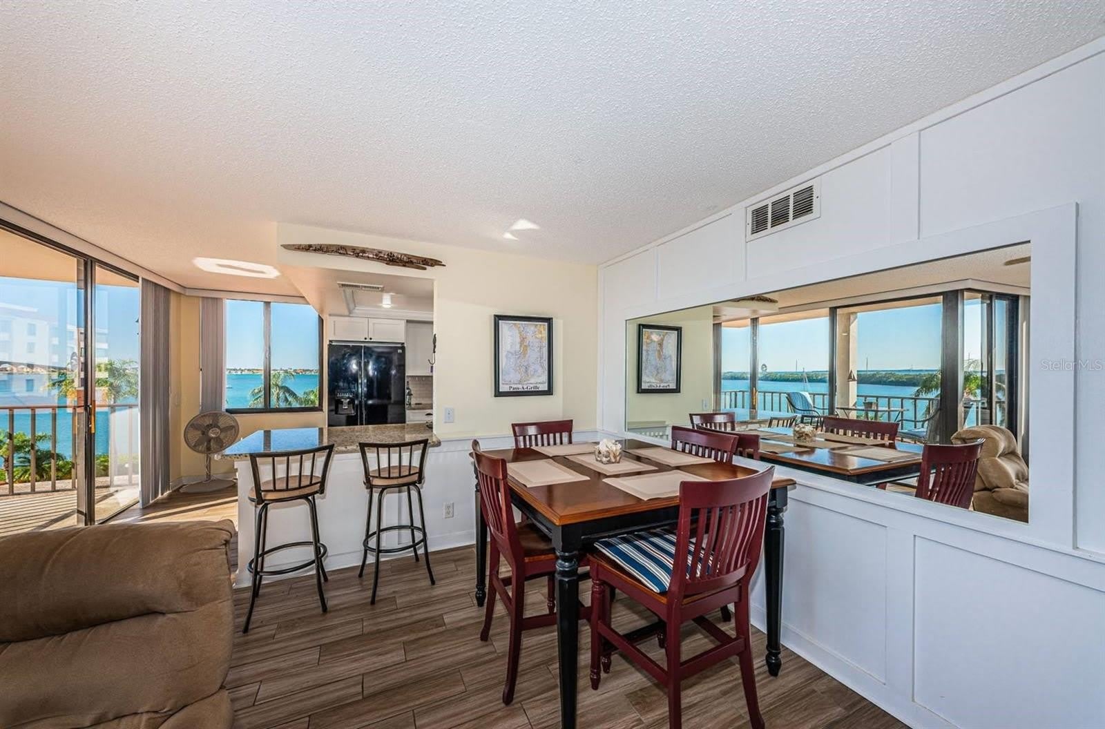 6357 BAHIA DEL MAR Boulevard – photo 3