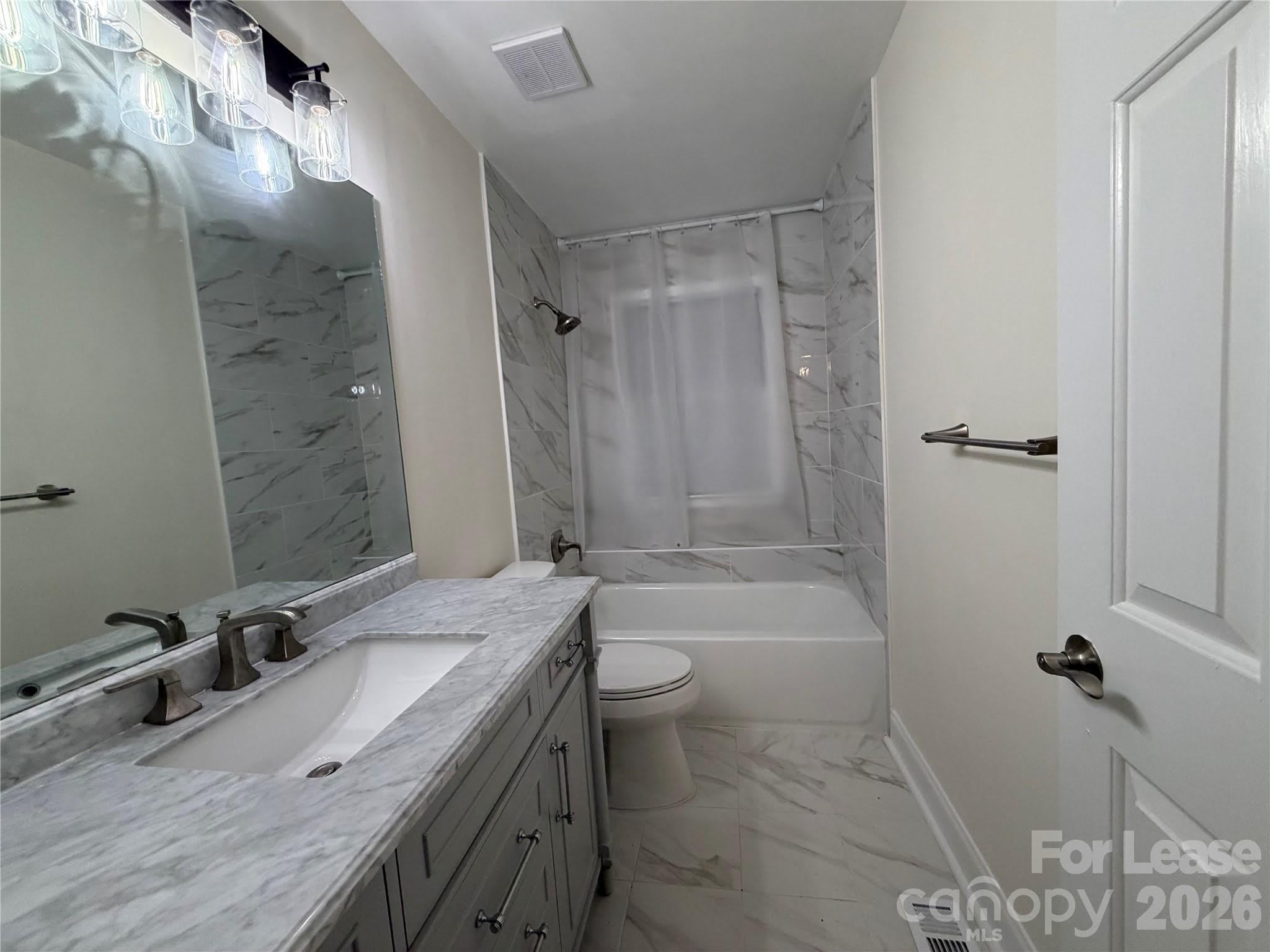 225 S Chase Street – photo 2