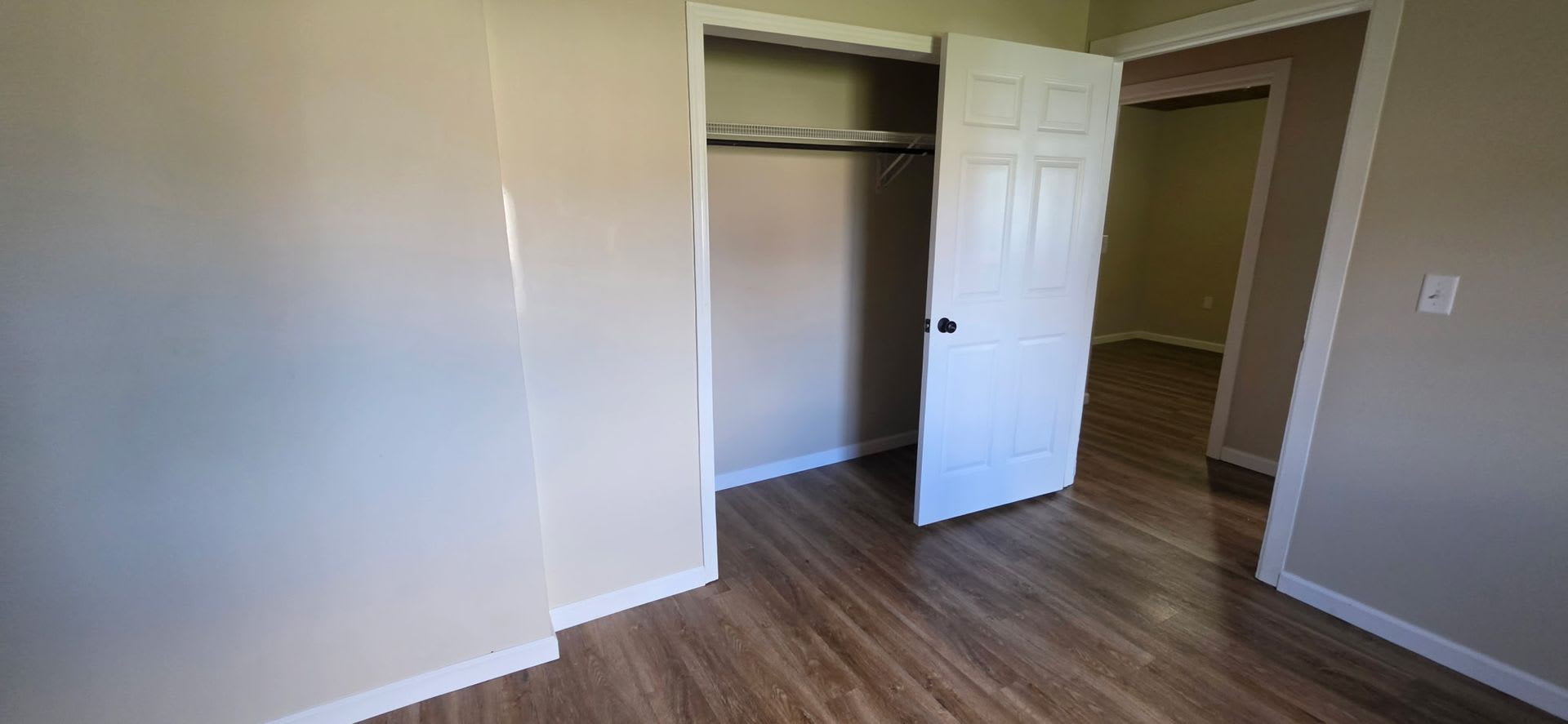 3 bedroom apartment in Yorktown – photo 5