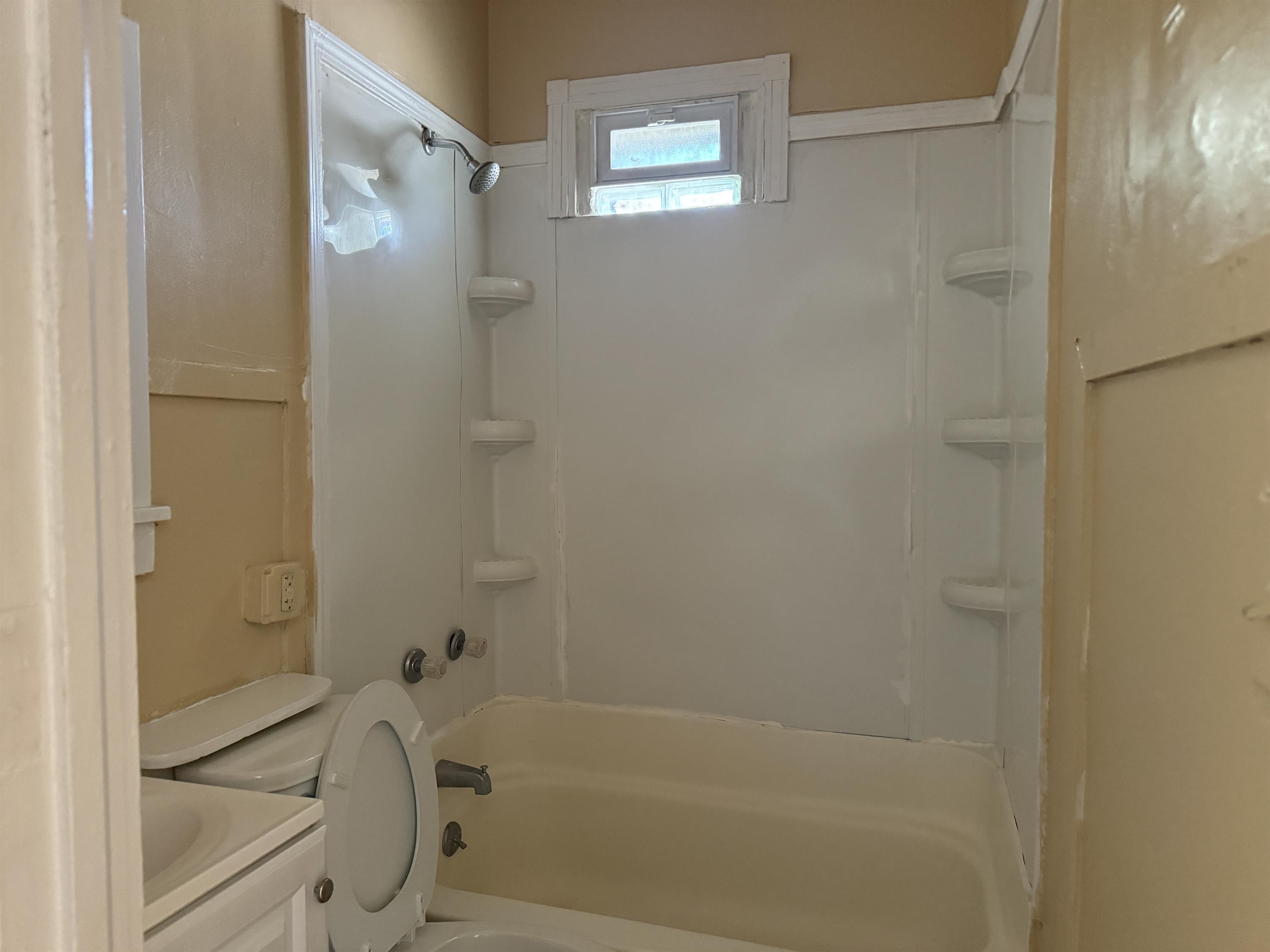 205 Fulton Avenue – photo 4
