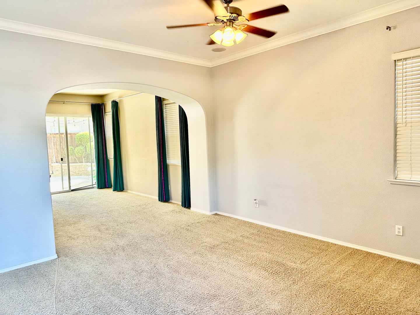 3/2 off Fig Garden Loop – photo 4