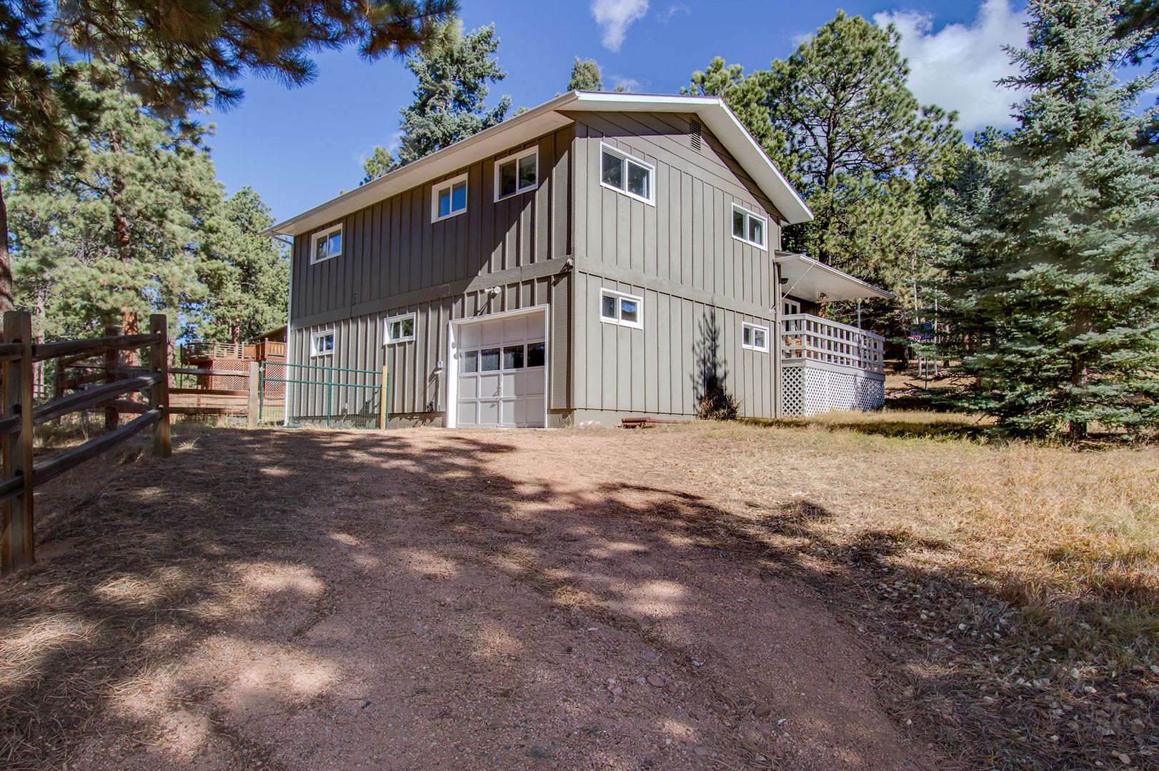 Peaceful 5 bdrm Mountain retreat in Woodland Park – photo 2
