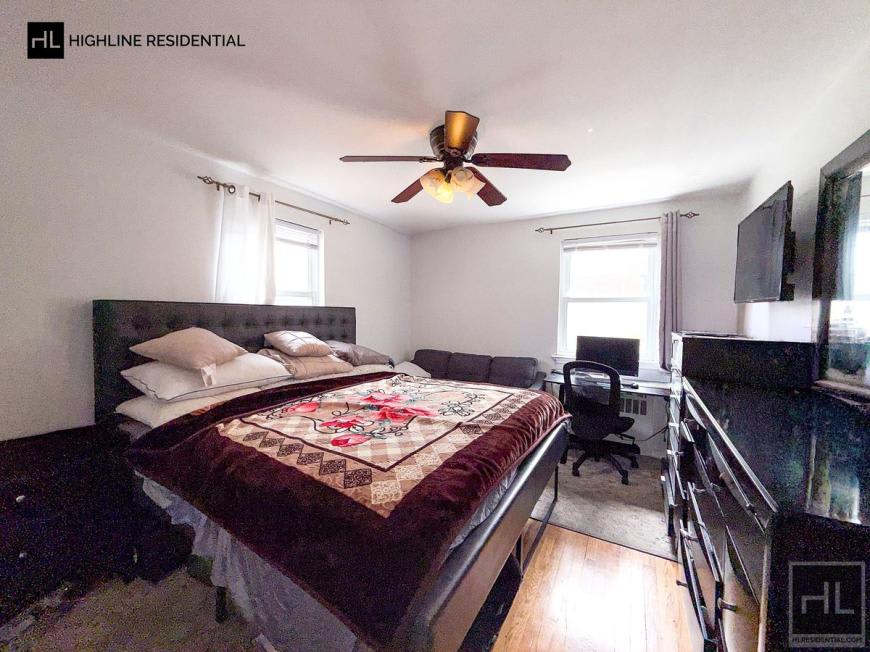 17 17 Francis Lewis Blvd – photo 5