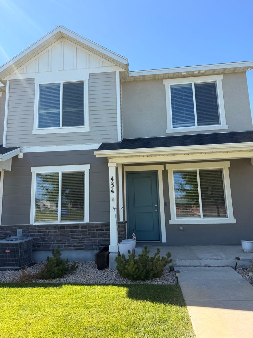 Beautiful Newer Townhome for Rent in Payson! – photo 1