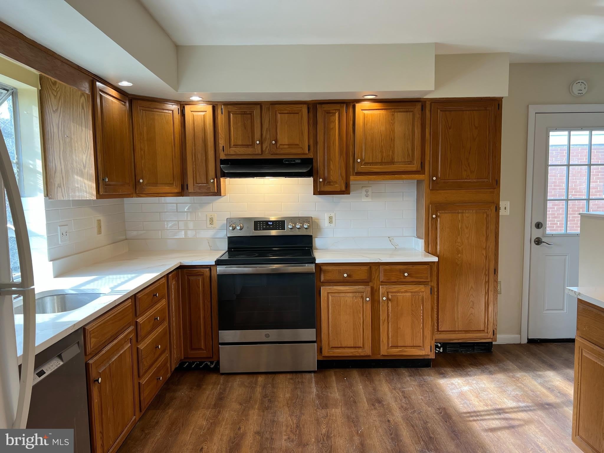 9206 SAINT ANDREWS Place – photo 3