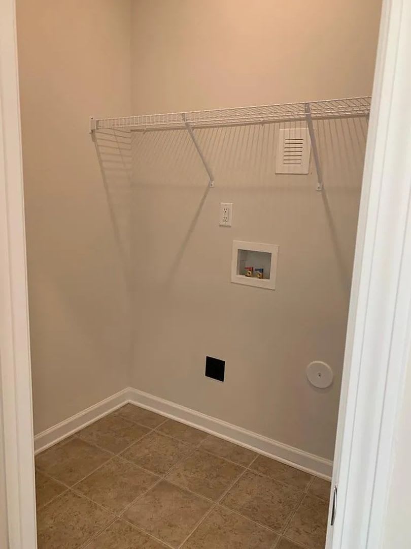 Room in 3 Bedroom Home at Revolutionary Trl – photo 5
