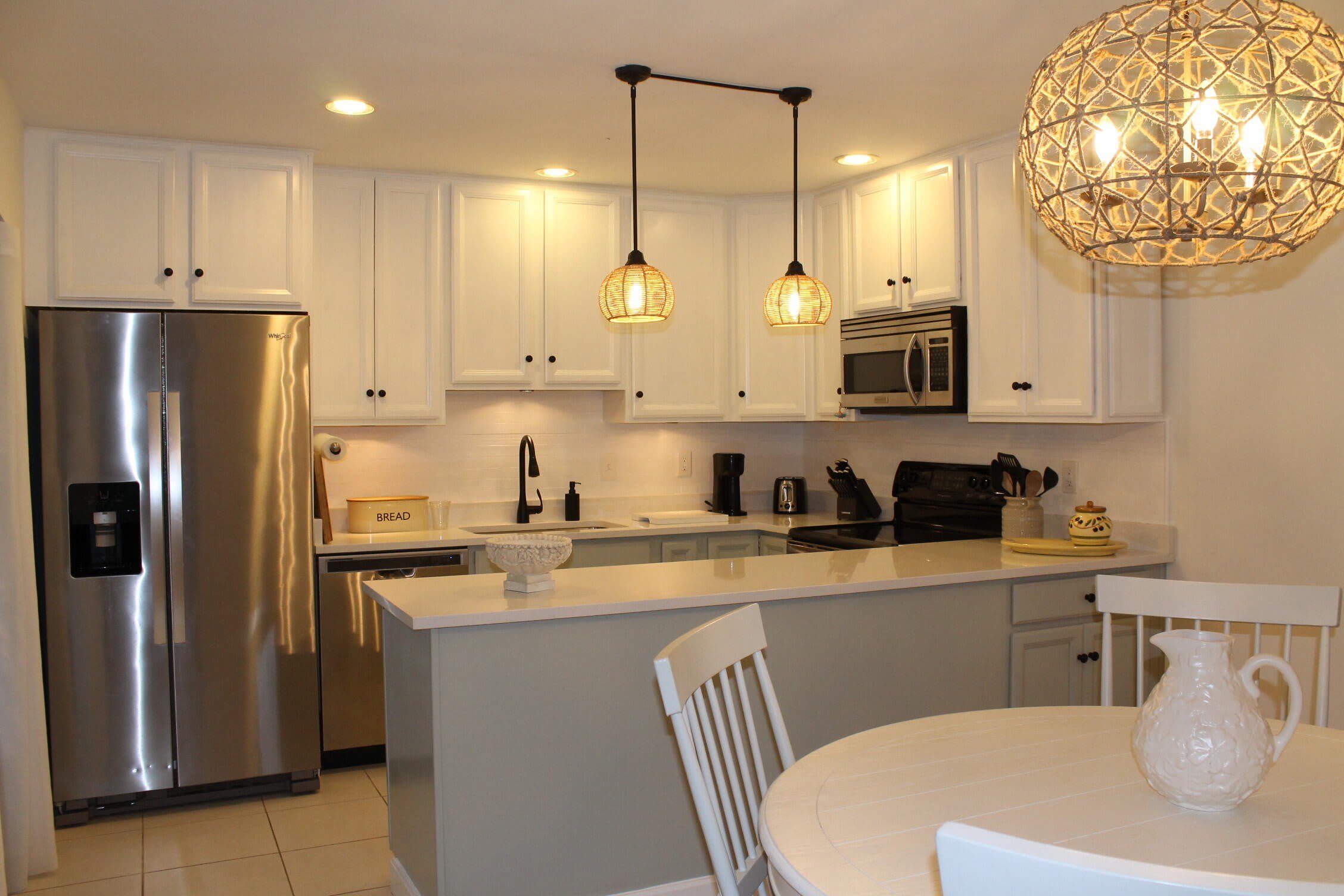301 SE Castle Court – photo 2