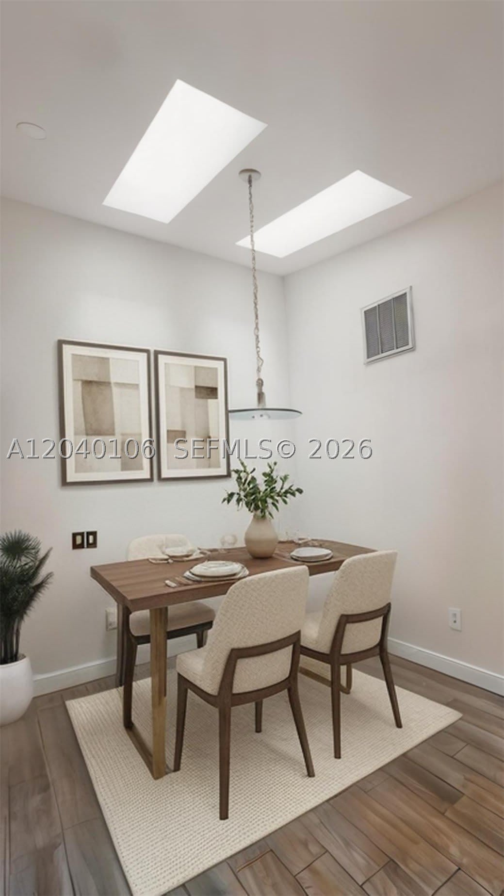 2566 N Nob Hill Rd – photo 5