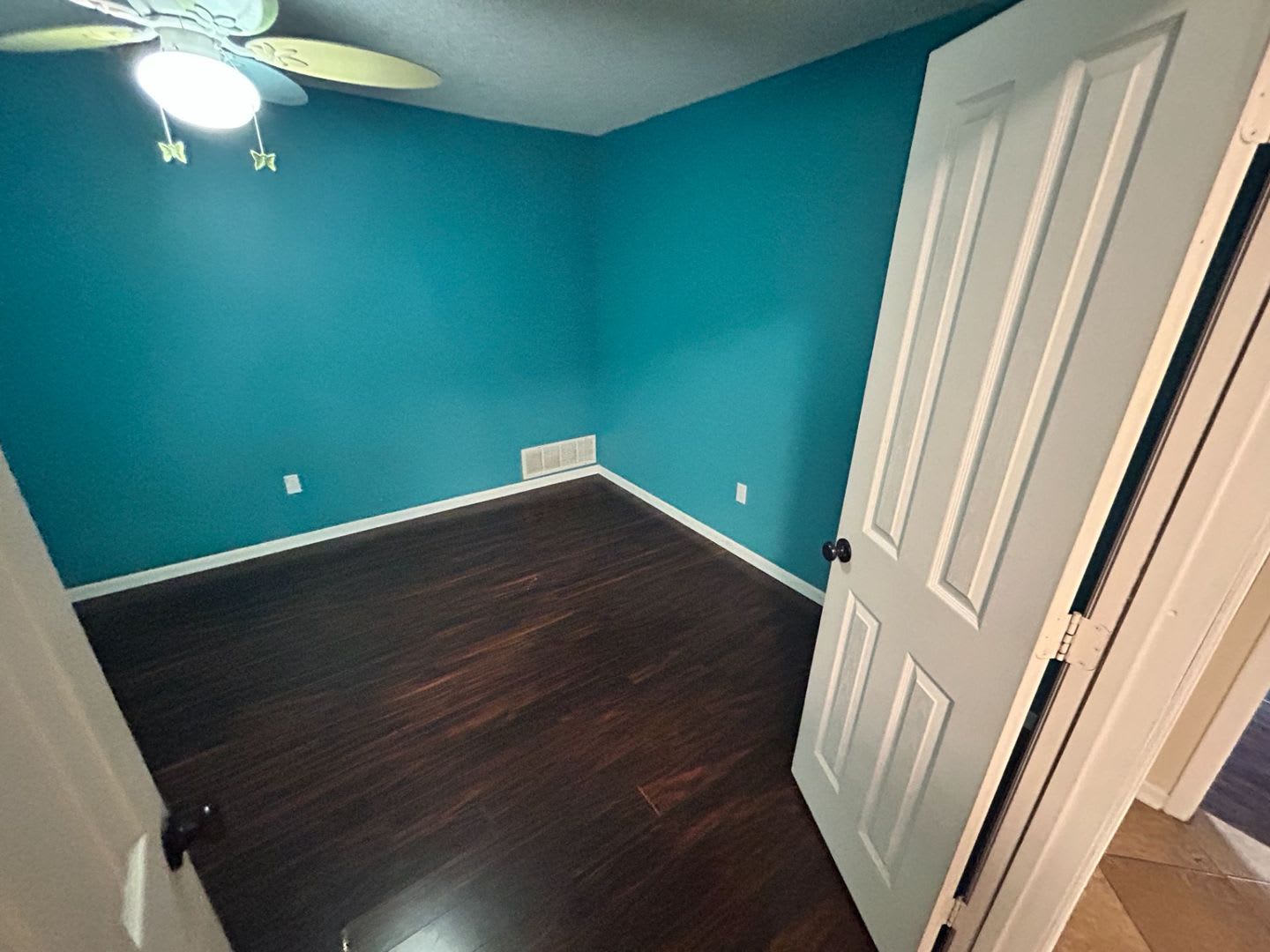 4 Bedroom 2 Bath – photo 5