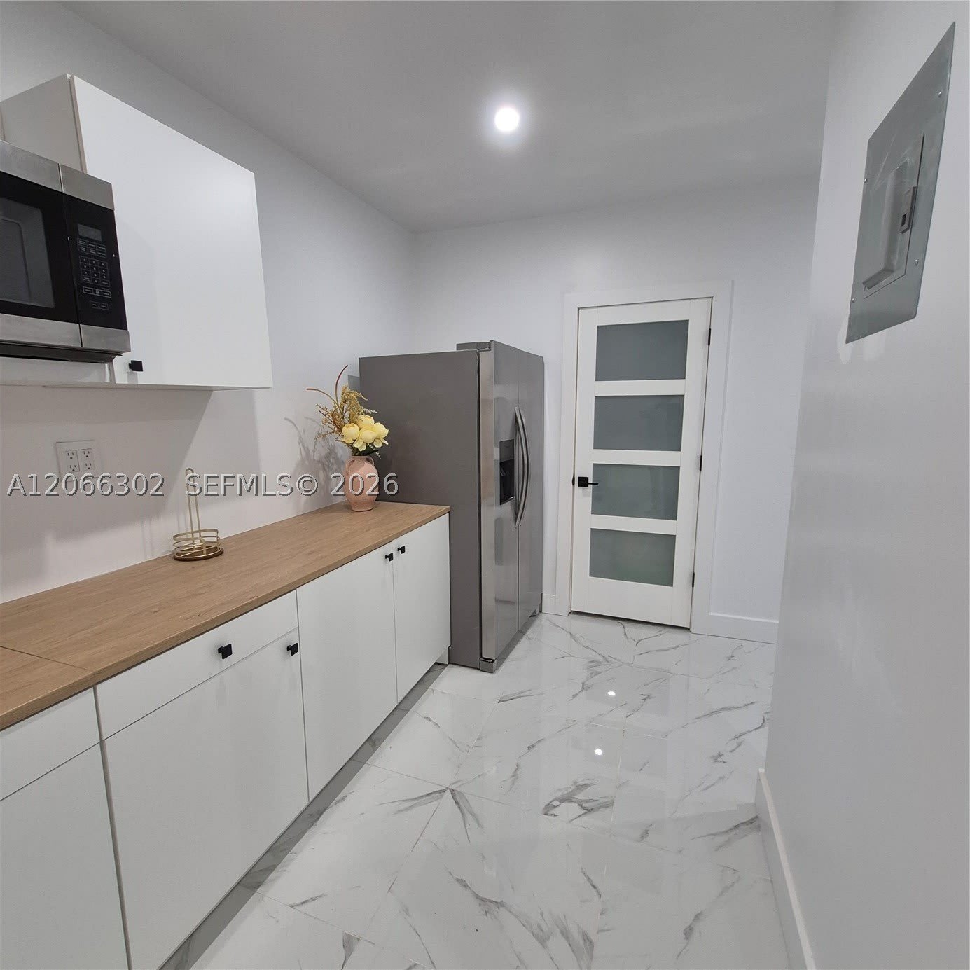 8220 NW 199th St – photo 4