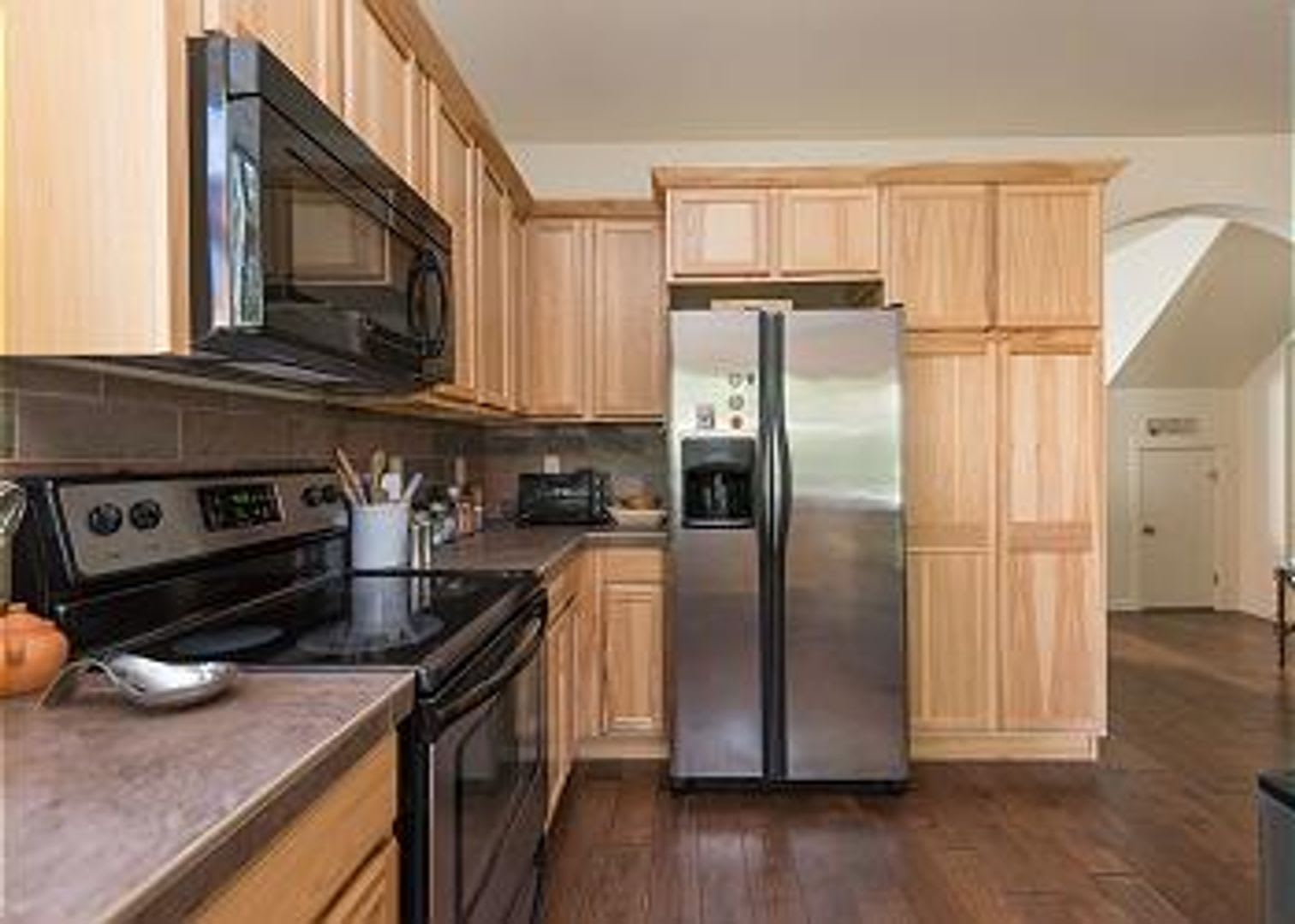 Beautifully Furnished Monthly Rental Home Within Walking Distance To Deschutes River Trail A Great Location – photo 4