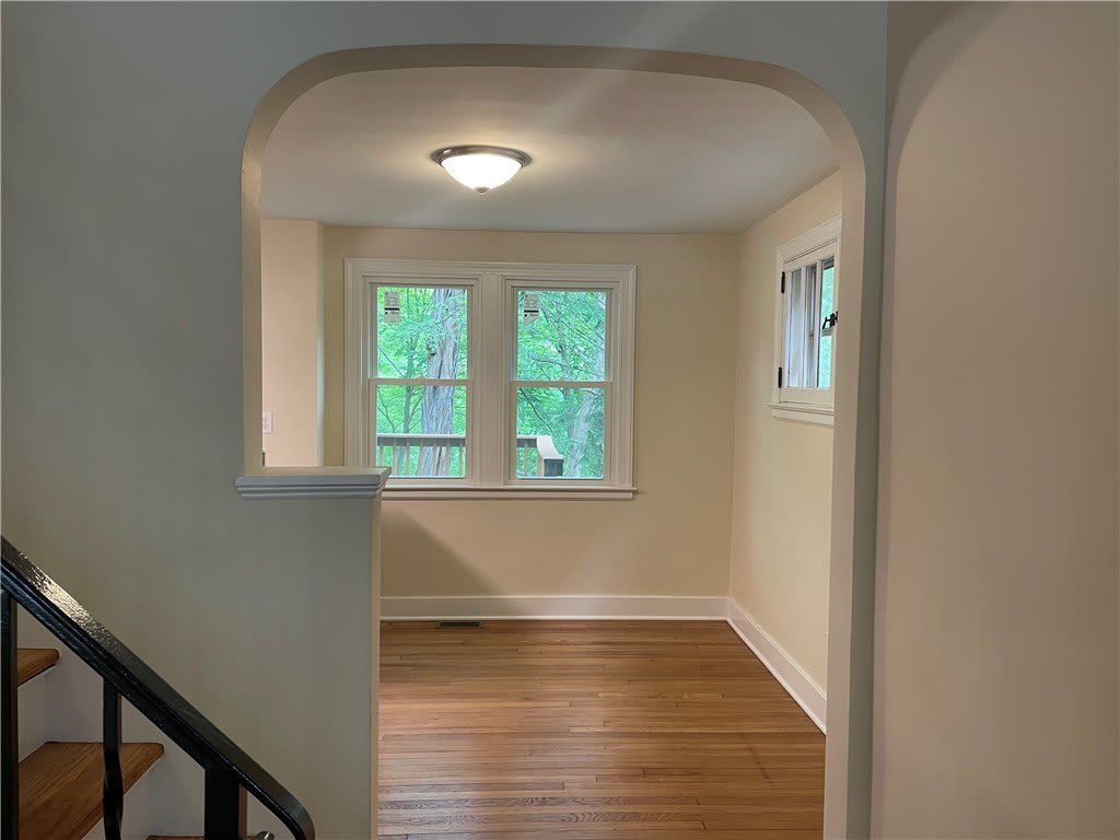 721 Center Avenue – photo 2