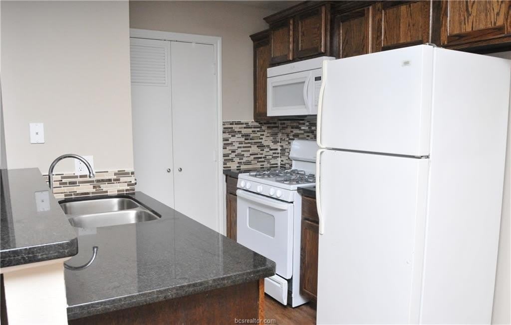 1206 Oney Hervey Drive – photo 5