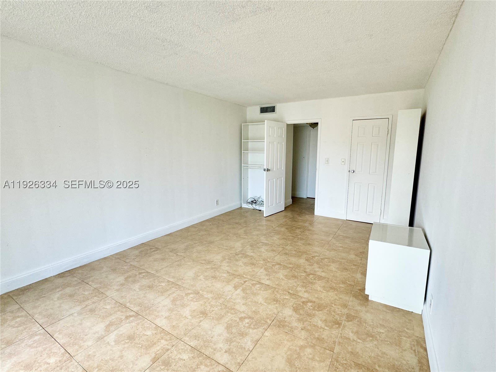 801 Three Islands Blvd – photo 5