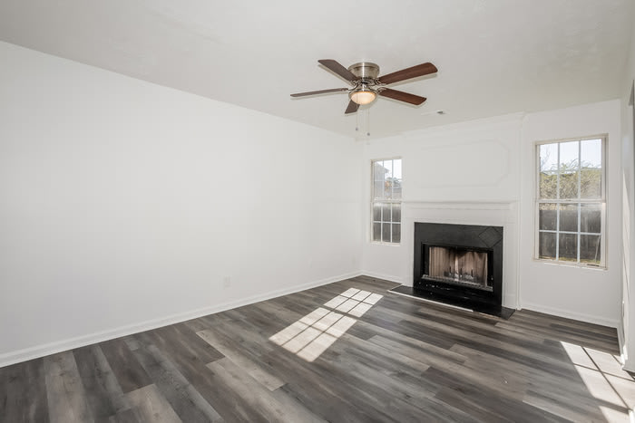 2205 Oakland Spring Drive – photo 3