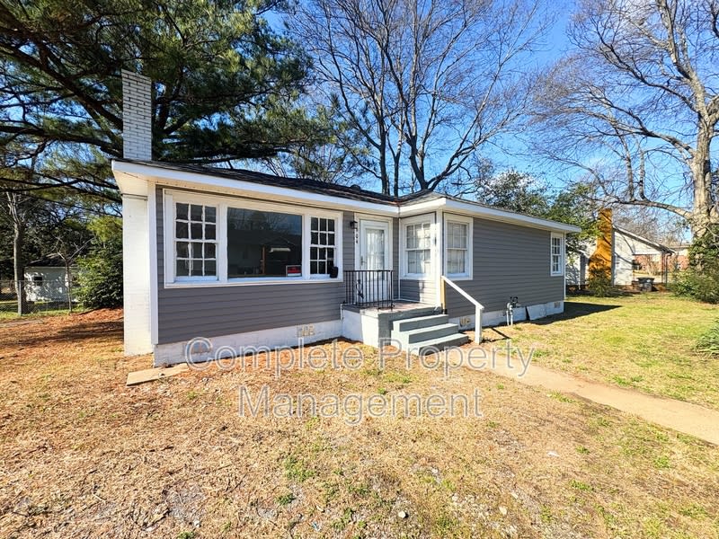 604 Lexington Street – photo 1