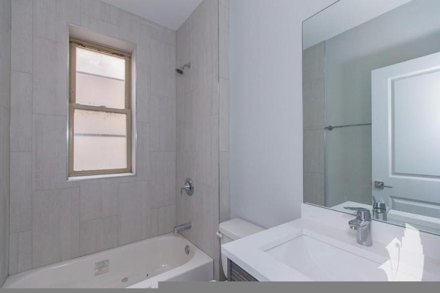 3921 North Janssen – photo 3