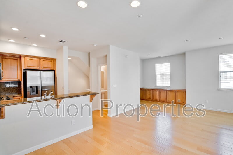 189 Darya Court – photo 5