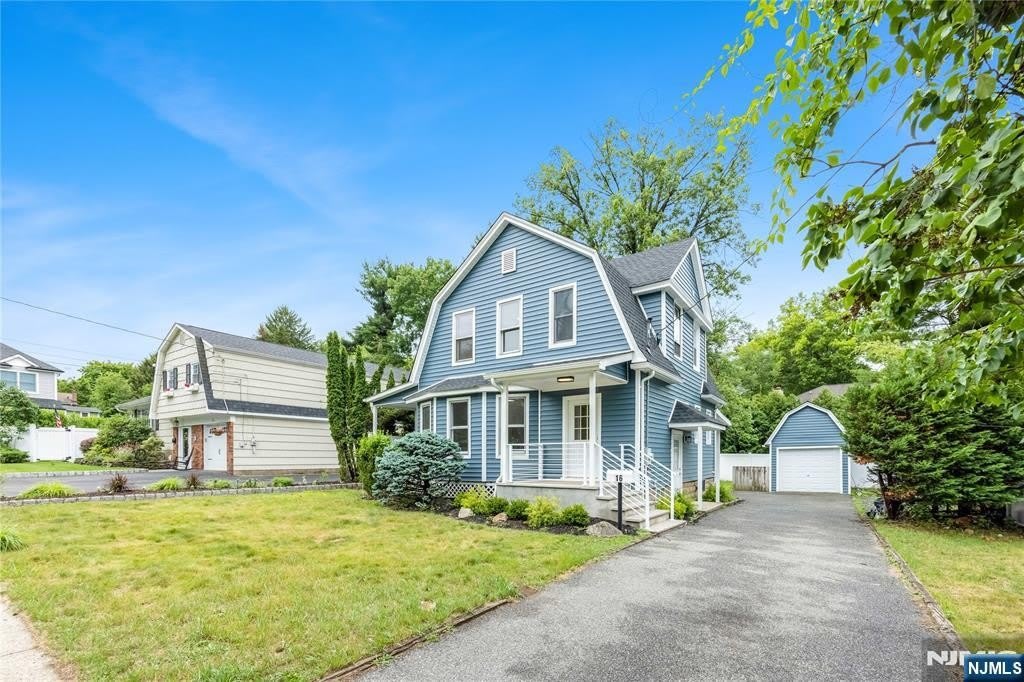 16 Clarke Street – photo 3