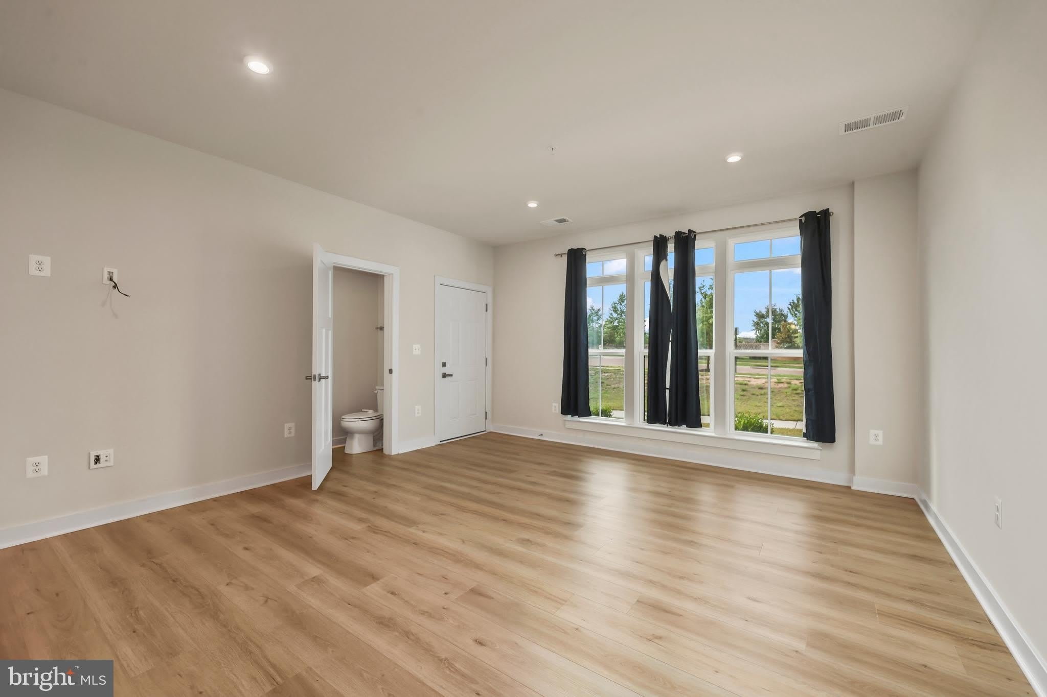 1733 DUNNINGTON Place – photo 5