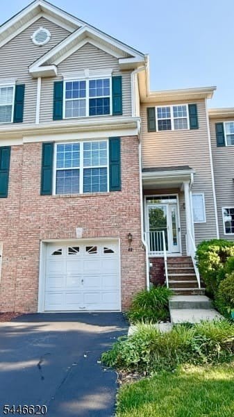 40 Truman Ave – photo 2