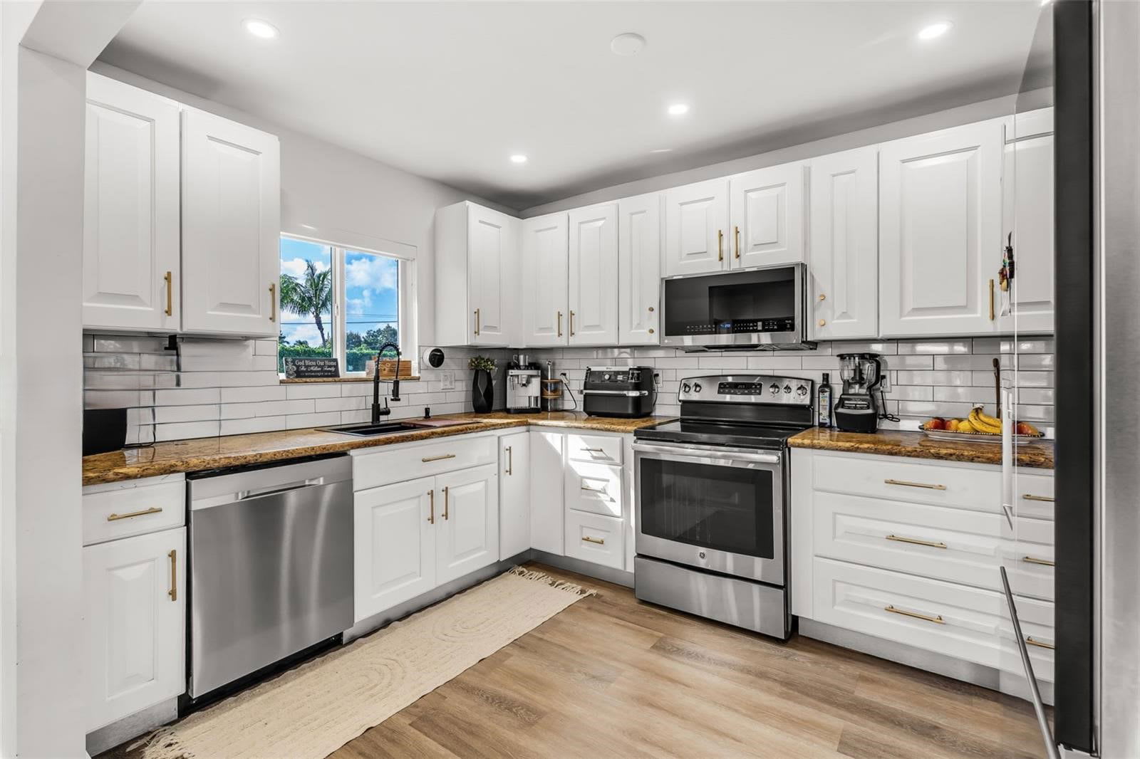 10971 Southwest 177th Street – photo 4