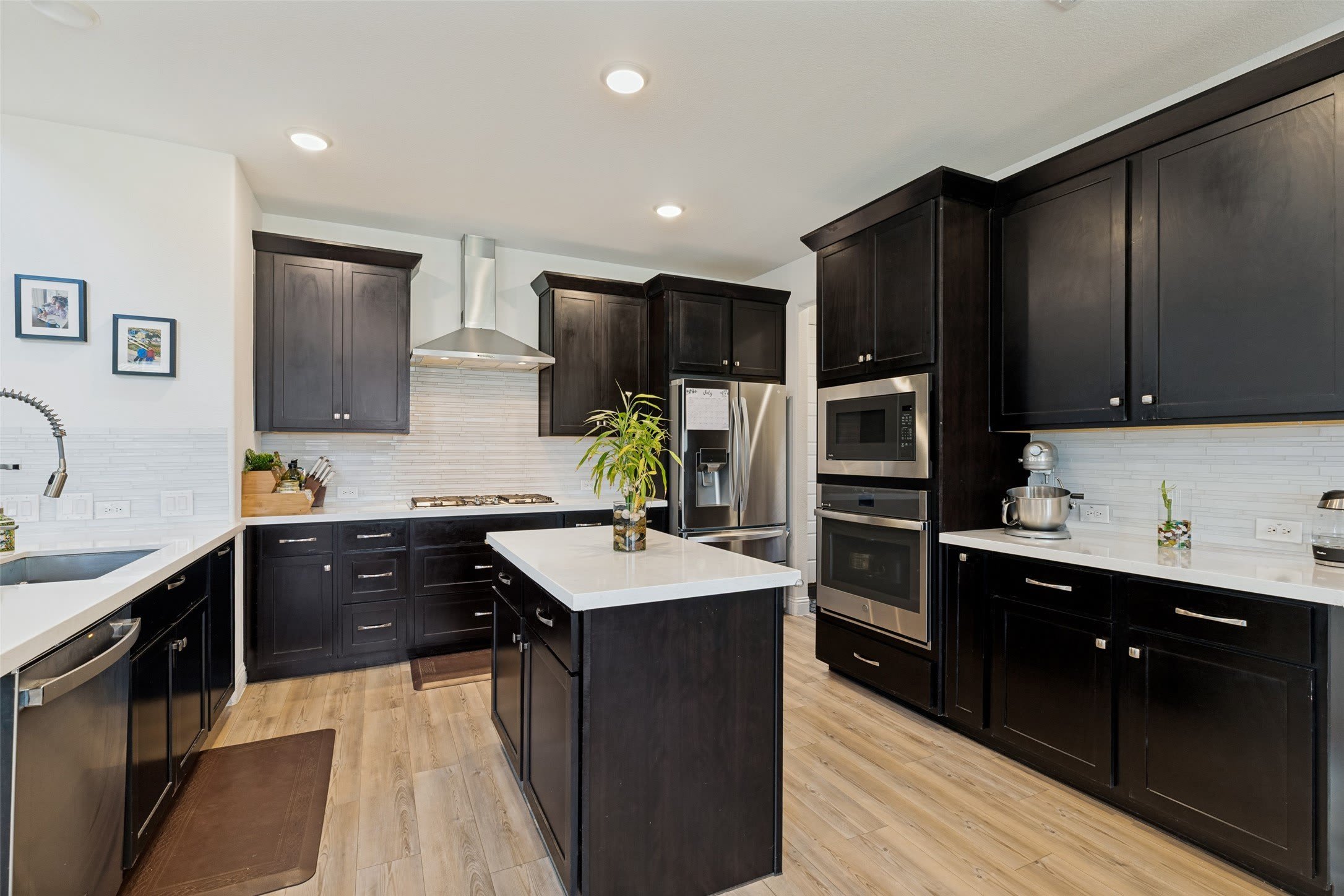 1601 Rain Lily Street – photo 3