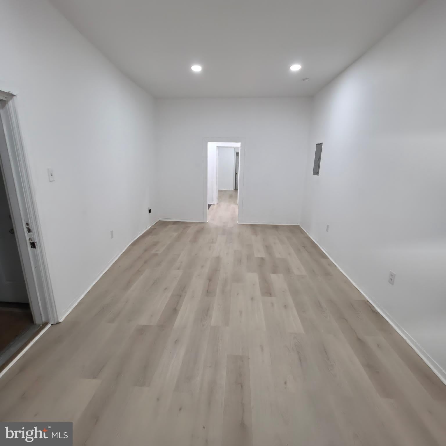 1617 Wakeling Street – photo 2