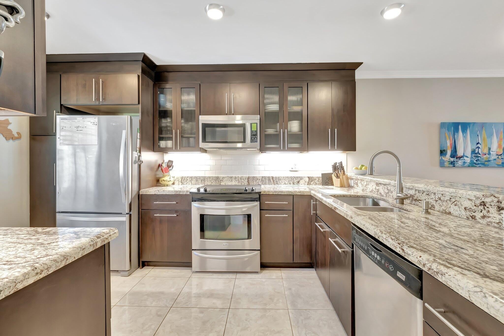 701 Avenue L – photo 1