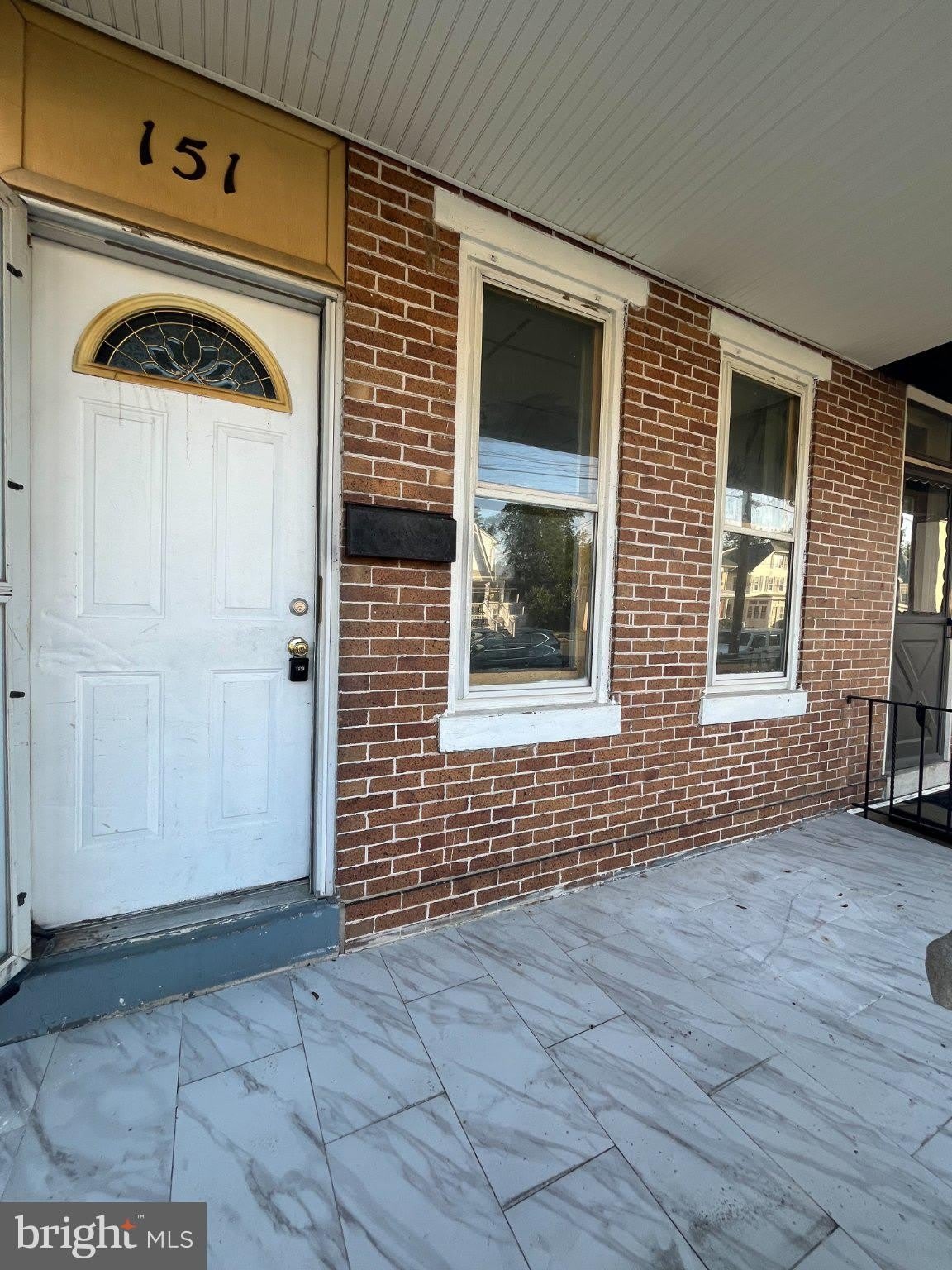 151 Joan Terrace – photo 2