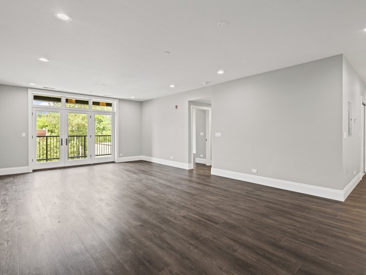 1036 Lake Street – photo 4