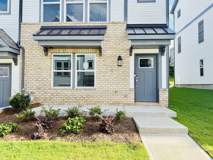 1736 Blanche Street – photo 1