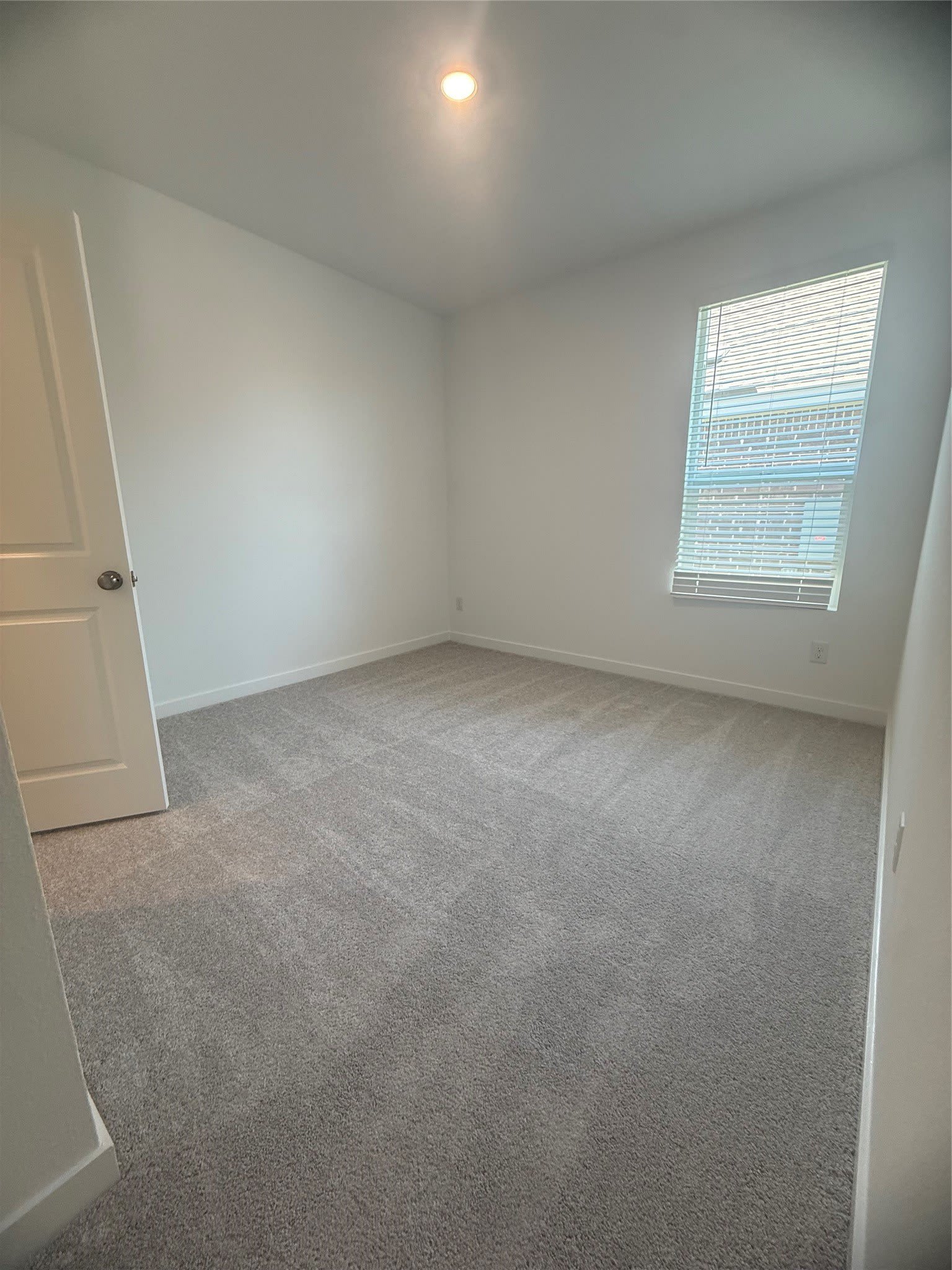 14814 Bigelow Street – photo 3