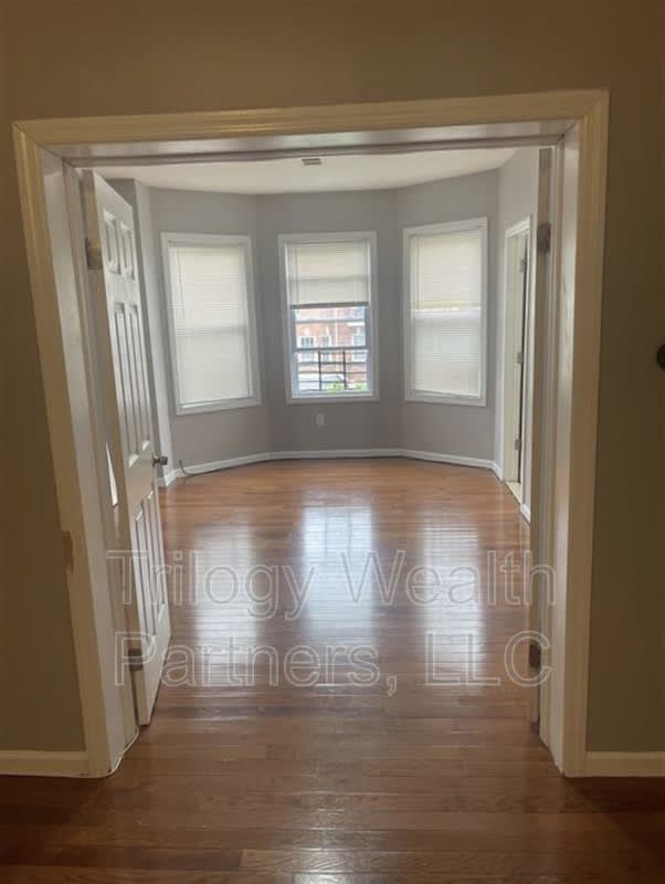 104 South 12th Street – photo 3