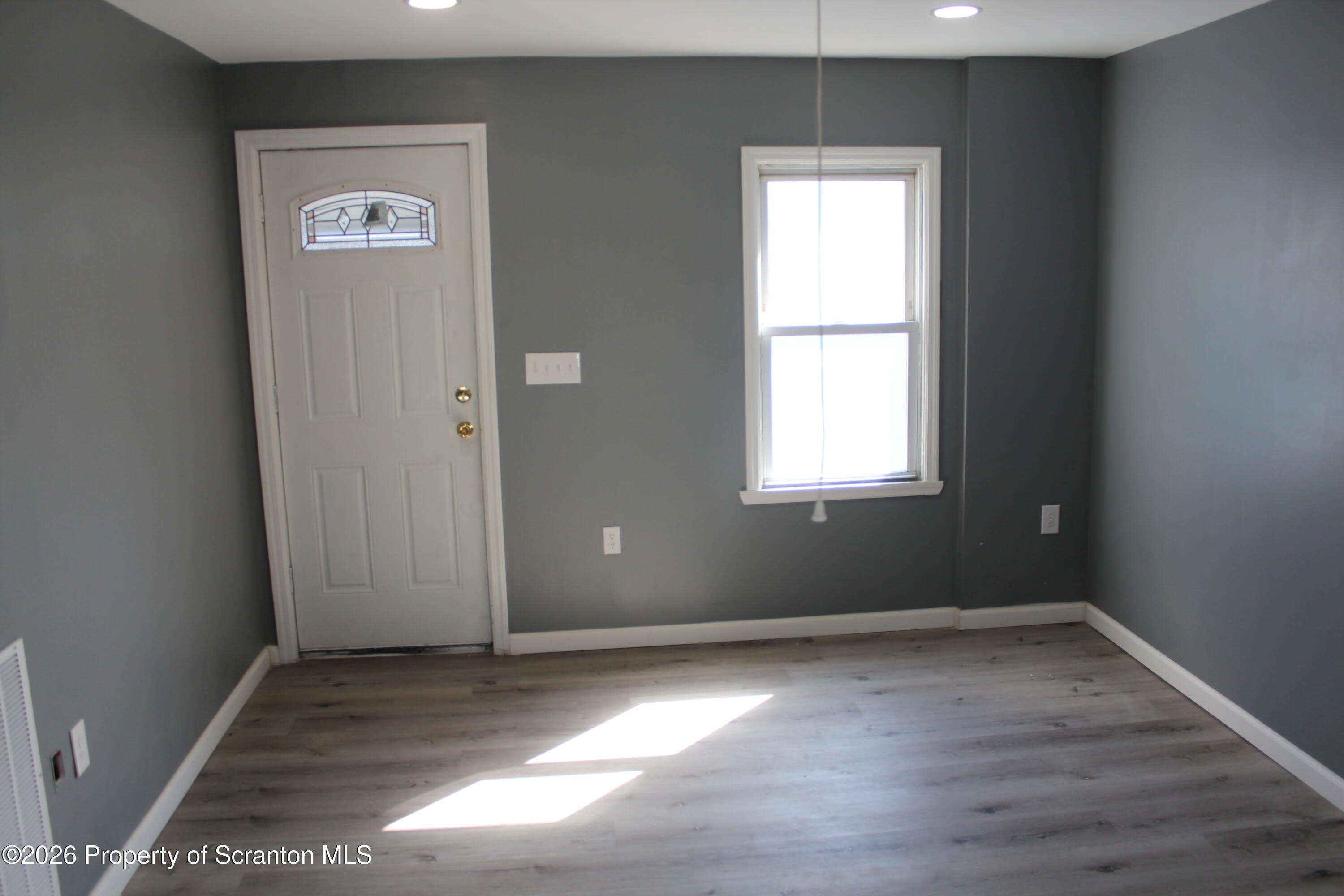 335 Phelps Street – photo 3