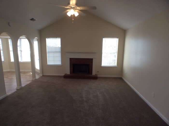 4033 Rhinehart Court – photo 2
